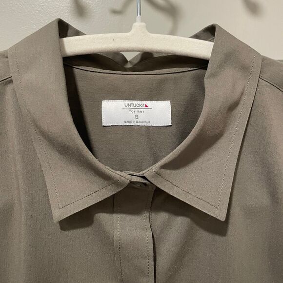 Untuckit Olive Green Button Down Bella Shirt, size 8 - Picture 3 of 11